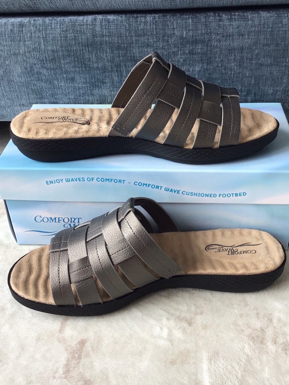 easy street Women's Maha Pewter Multi‑Strap Slide Sandals - Picture 2 of 6